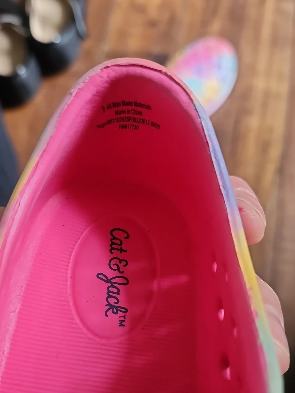 3/$15! Cat & Jack Toddler Size 9 Pastel Rainbow Slip-On Waterproof Shoes